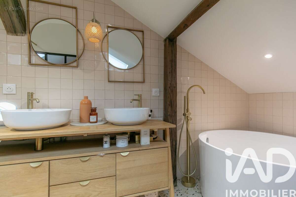 Photo 8 - Appartement à CHARENTON-LE-PONT