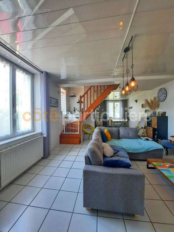 Maison mitoyenne rénovée à Tavaux - photo 9