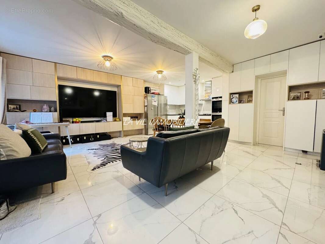 Maison à SAINT-MAURICE