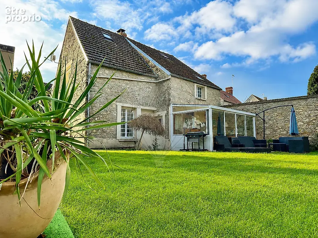 Maison à SENLIS