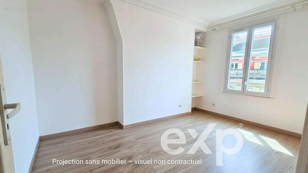 séjour vide 1 - Appartement à CLICHY