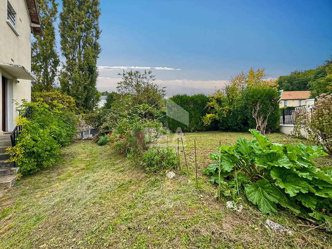 Maison à SAINT-HILAIRE