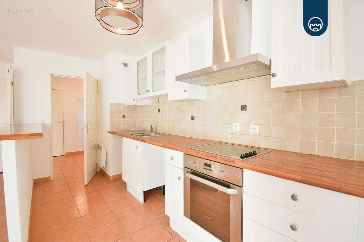 Appartement à VILLENEUVE-LOUBET