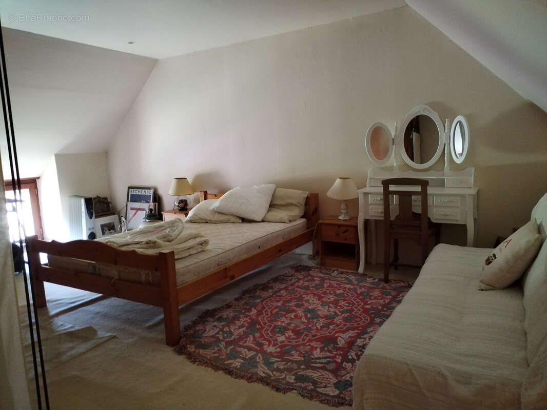 Maison à LA BATIE-DIVISIN