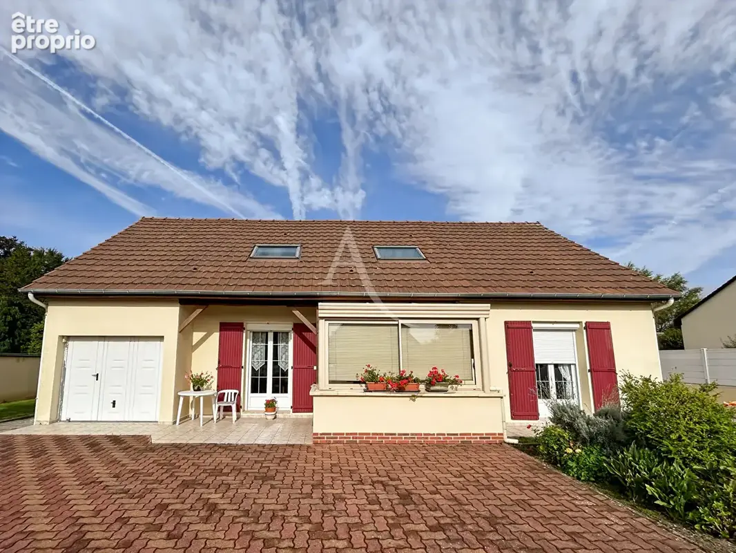 Maison à FRANQUEVILLE-SAINT-PIERRE