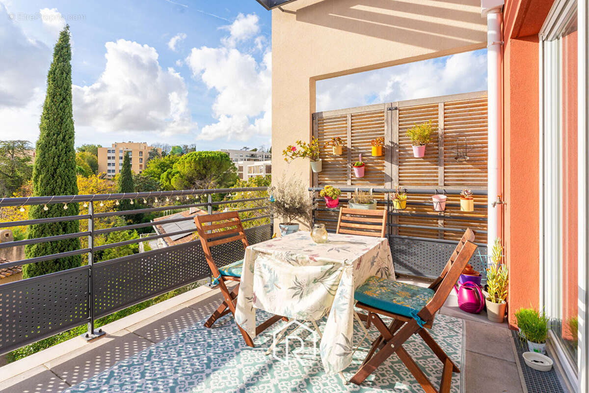 Appartement à MARSEILLE-12E