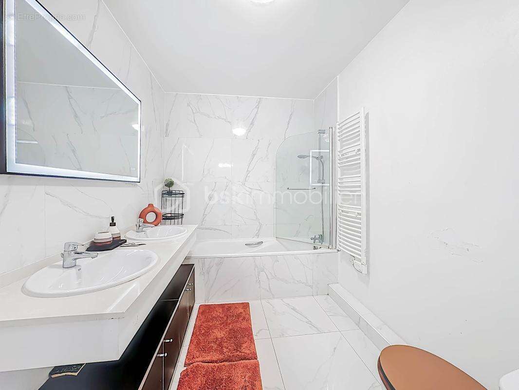 *** Magnifique Appartement T3 de 61m2 avec grande terrasse et garage à Montpellier Ovalie *** - photo 10