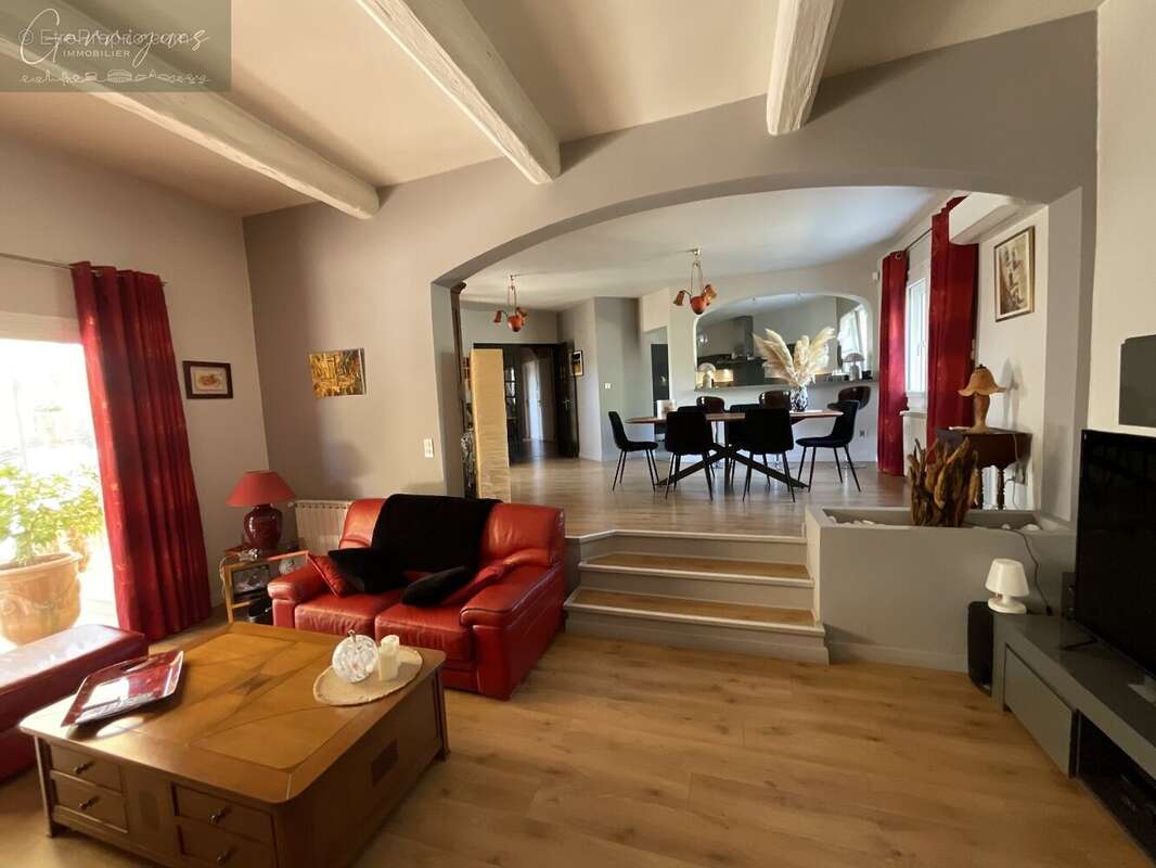 Maison à NIMES