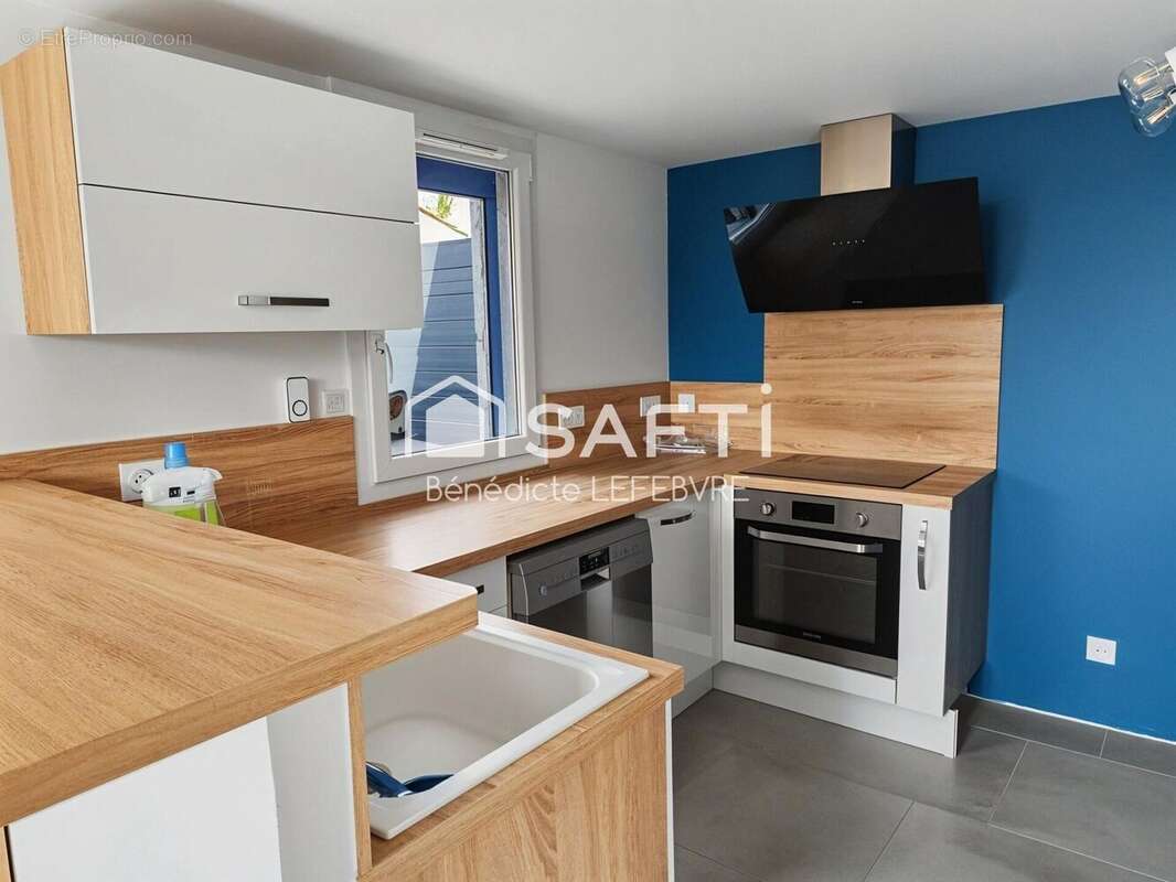 Photo 4 - Maison à VIC-LA-GARDIOLE