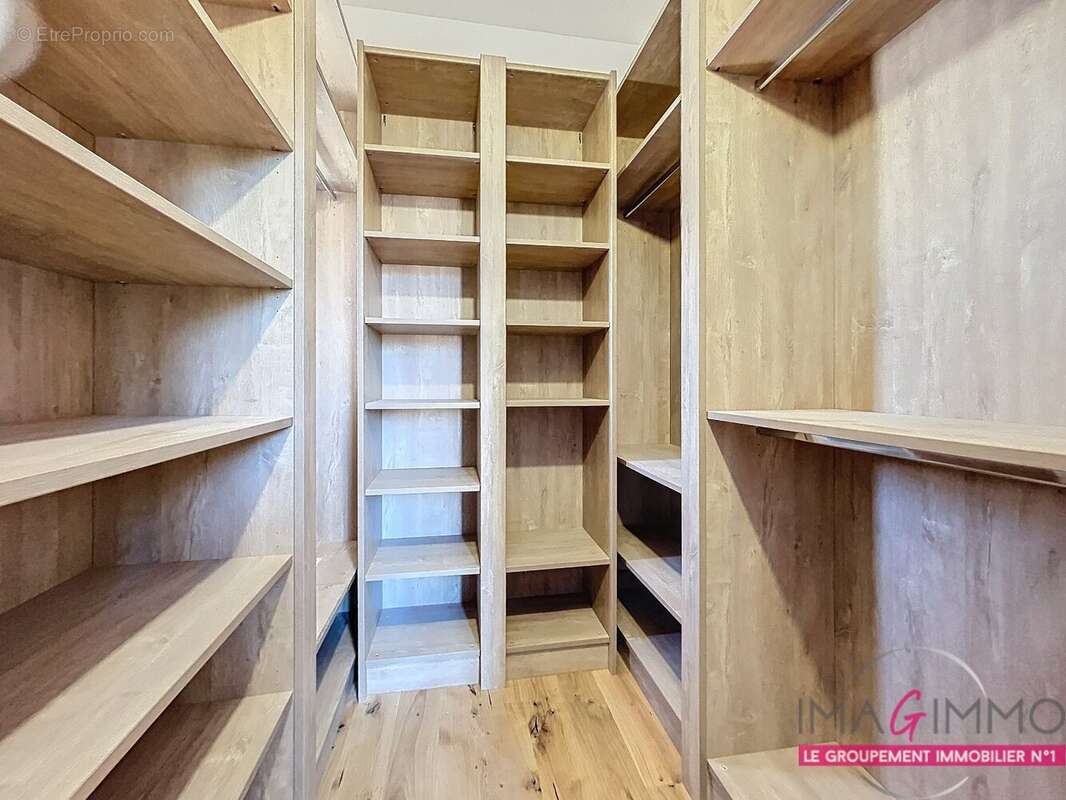 Appartement à PIGNAN