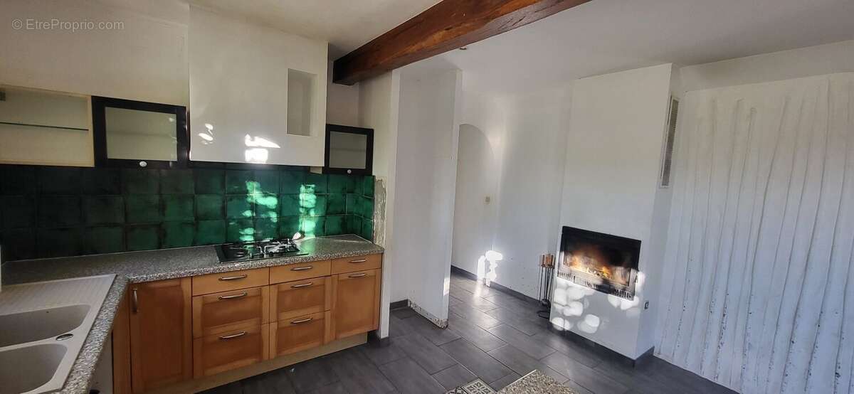 Maison à COUFFOULENS