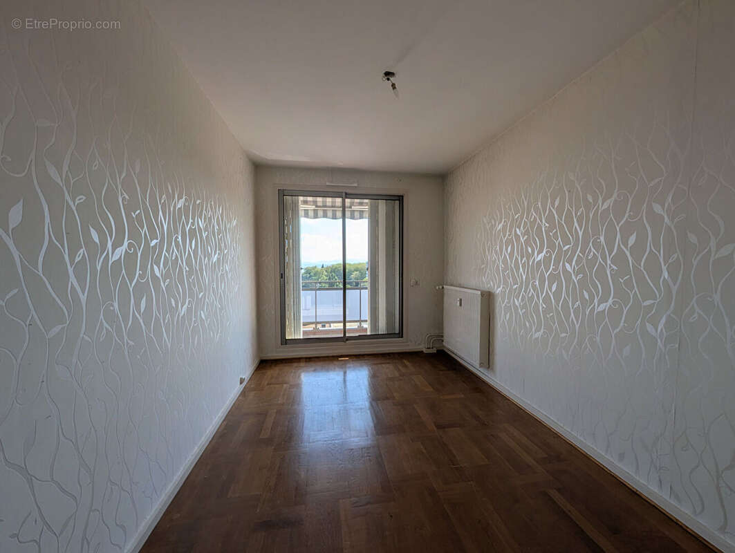 Appartement à CALUIRE-ET-CUIRE