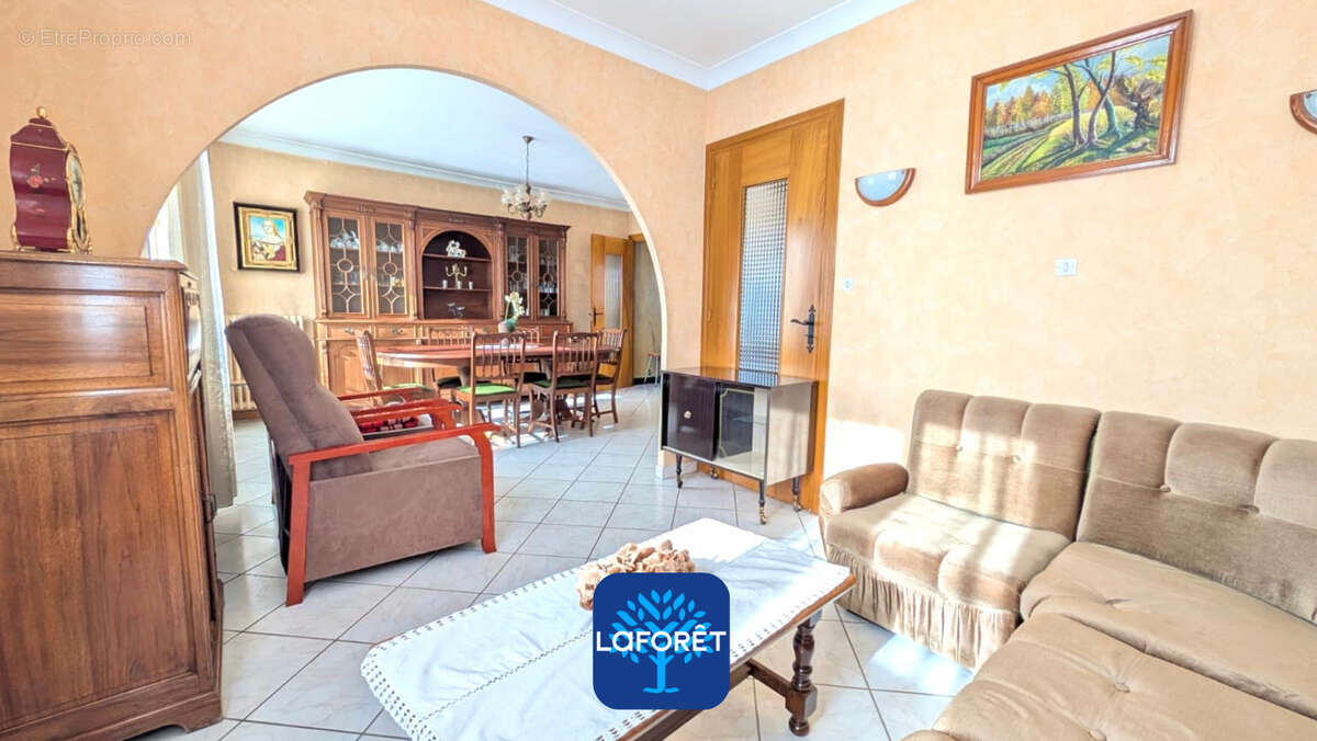 Maison à SAINT-PRIEST