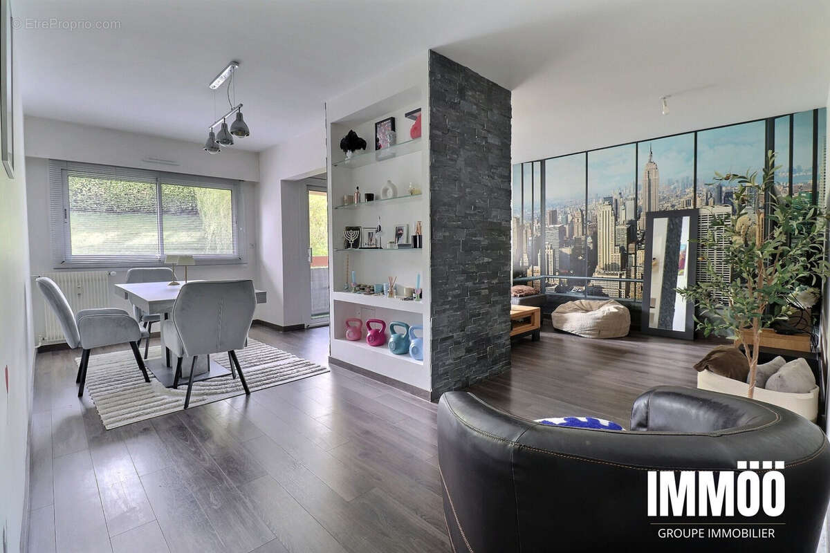 Appartement à DEVILLE-LES-ROUEN