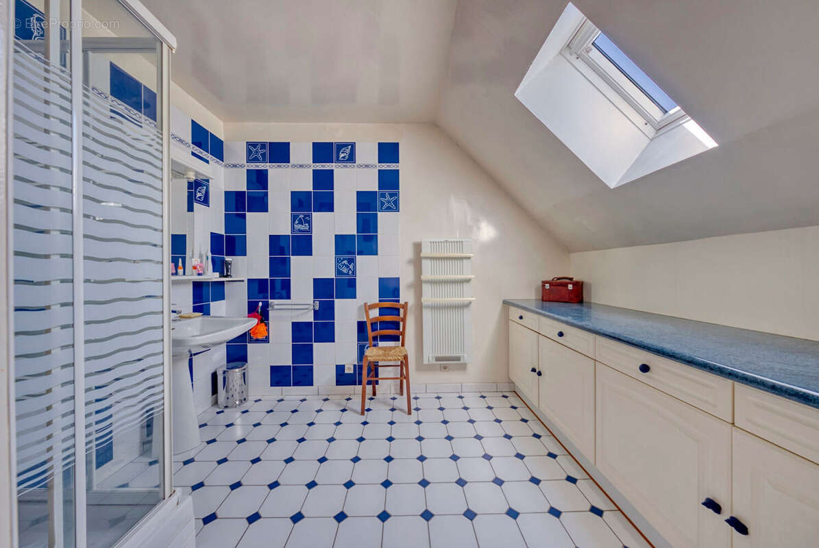 Maison à CHARTRES-DE-BRETAGNE