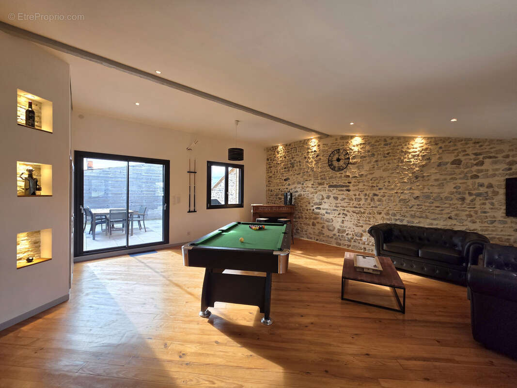 Maison à VERTAIZON
