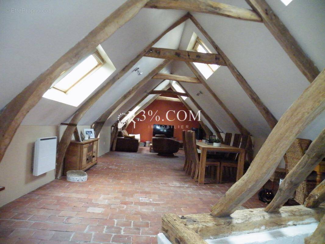 Maison à HOUPLIN-ANCOISNE