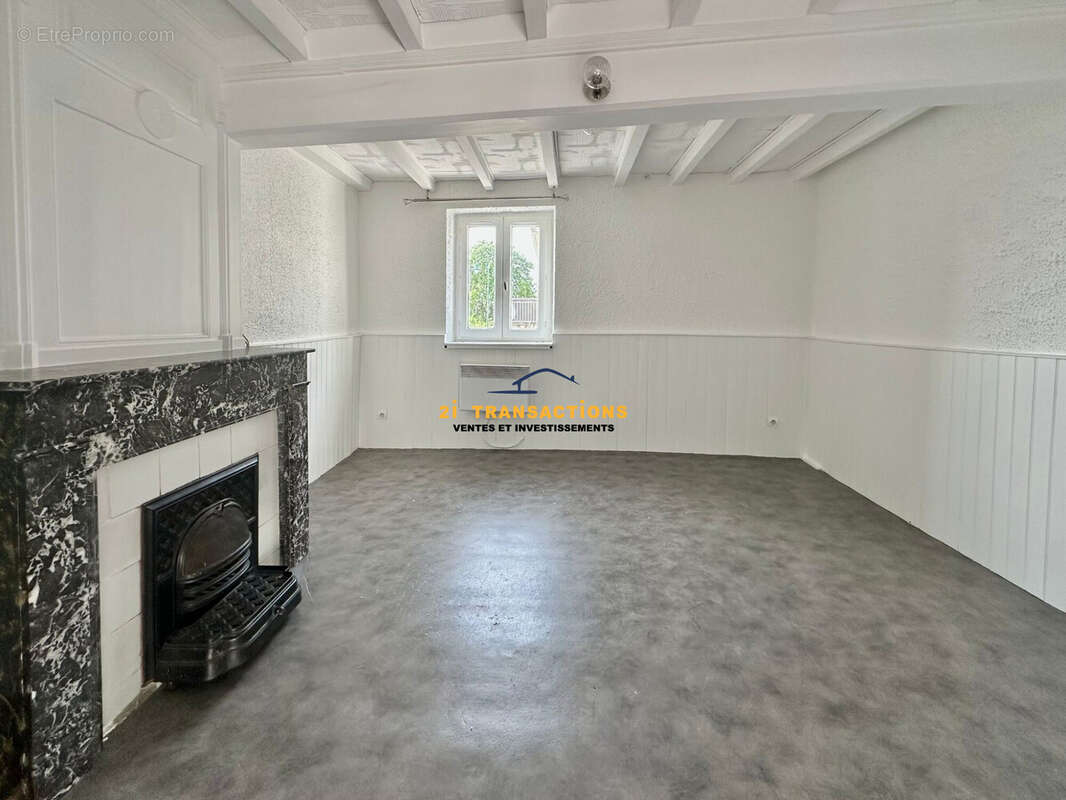 Appartement à ECHALAS