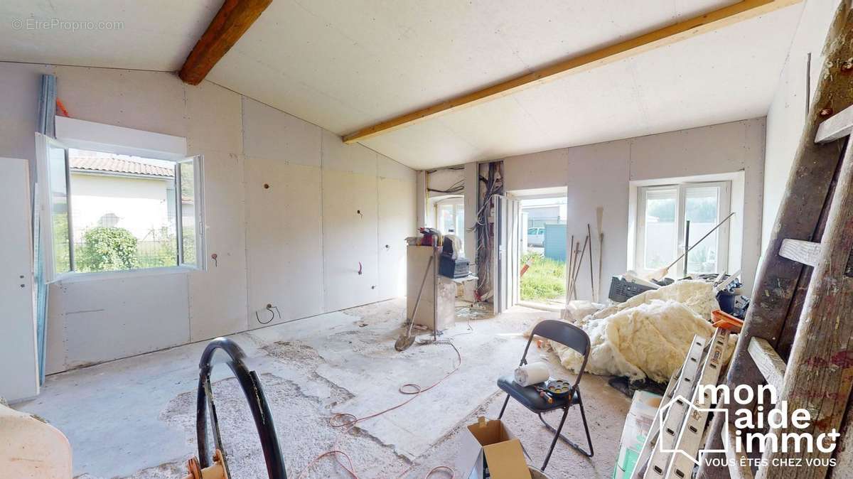 Maison à VILLENAVE-D&#039;ORNON