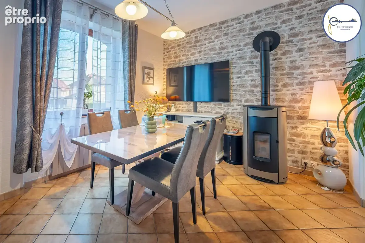 Maison -69 m2 - 5 pieces - photo 6