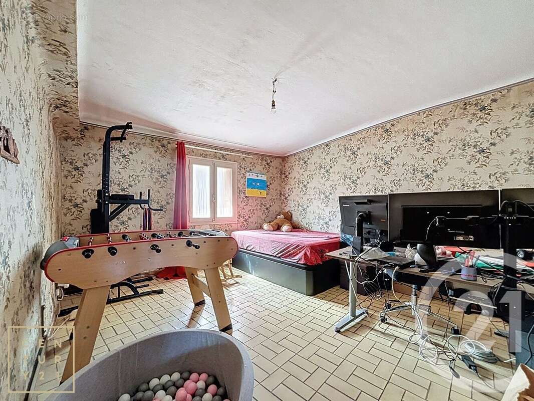 Maison à ILLE-SUR-TET