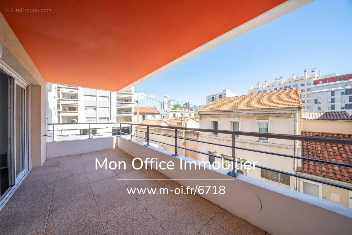 Appartement à MARSEILLE-10E