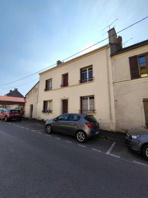 Maison à CHATEAU-THIERRY