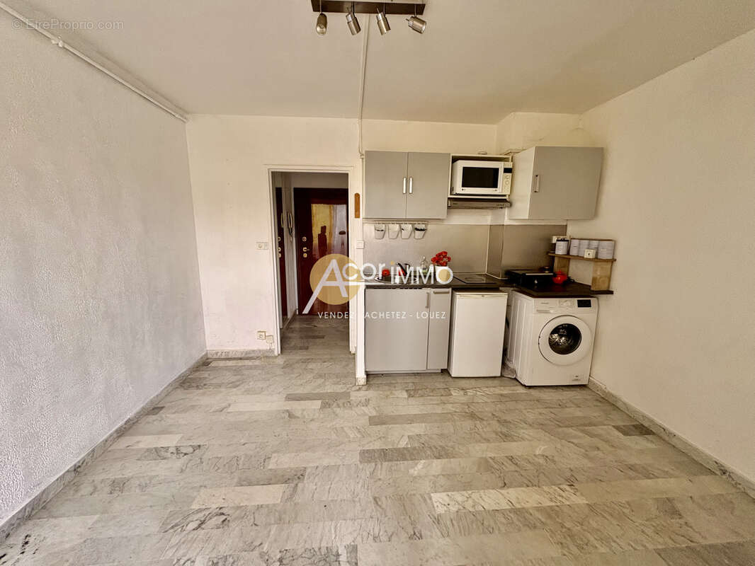 Appartement à HYERES