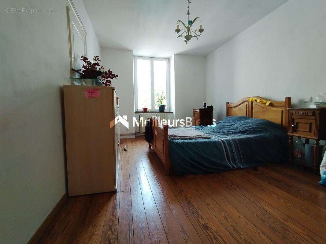 Maison à BOURBONNE-LES-BAINS