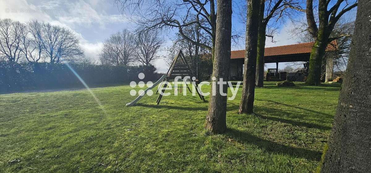 Maison 279 m² à Reffannes  - photo 16