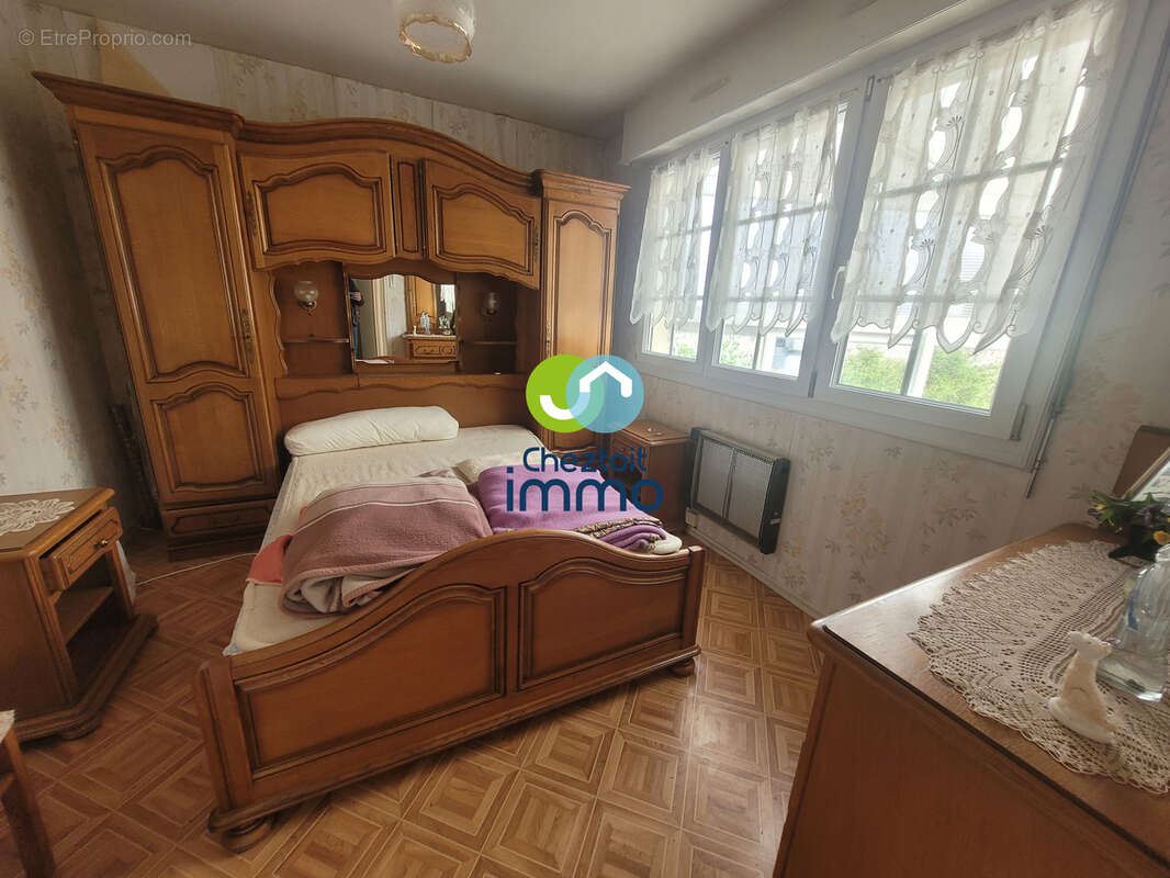 Maison à AVION