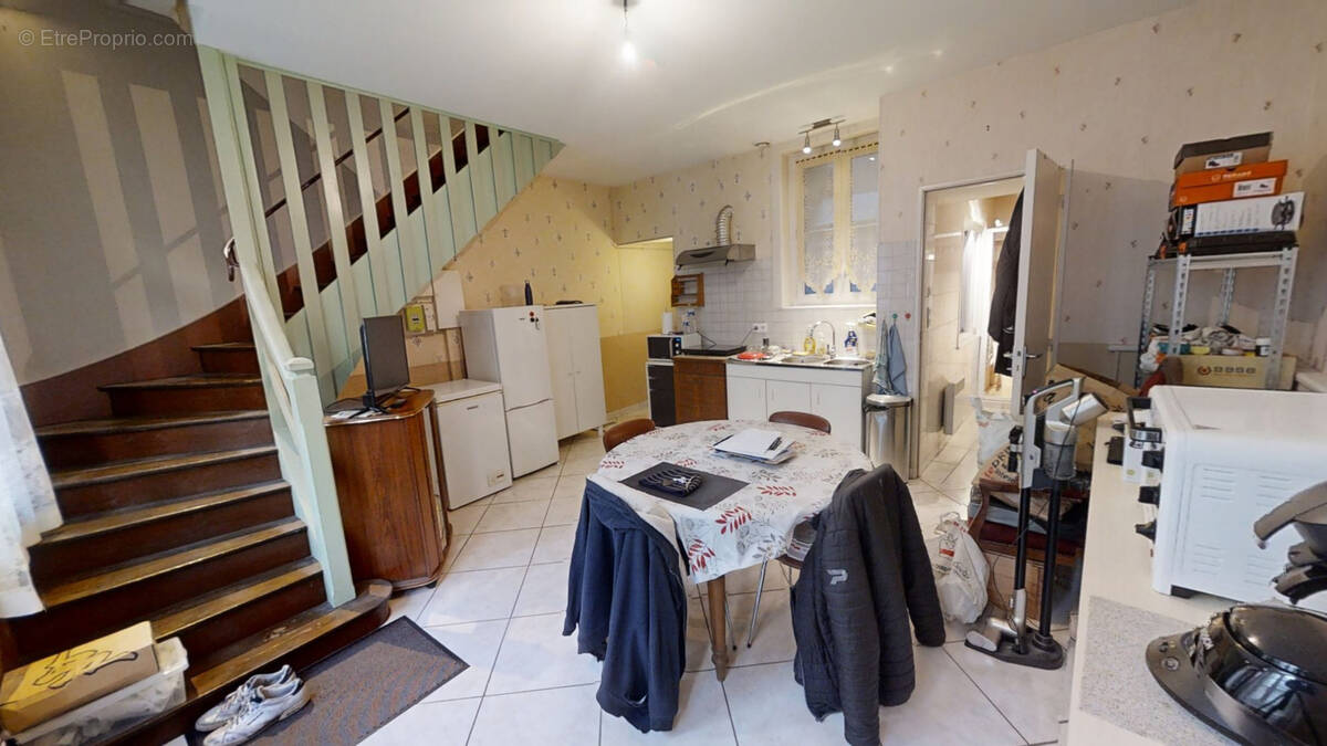 Maison à COURPIERE
