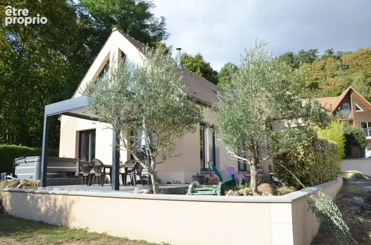 Maison à CHATEAUFORT