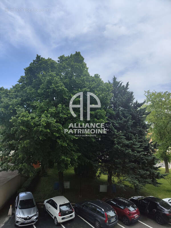 PARC - Appartement à FRESNES