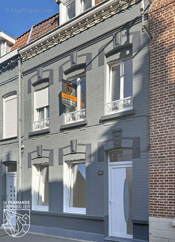 Maison à HAZEBROUCK