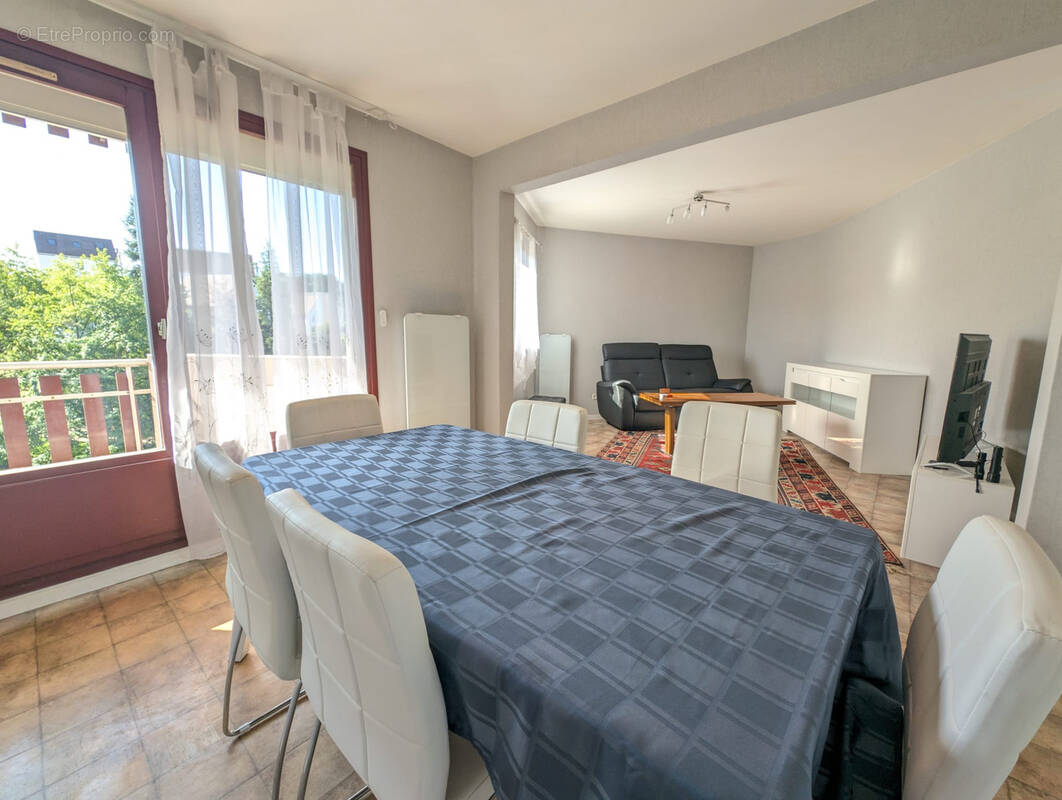 Appartement à MEYTHET