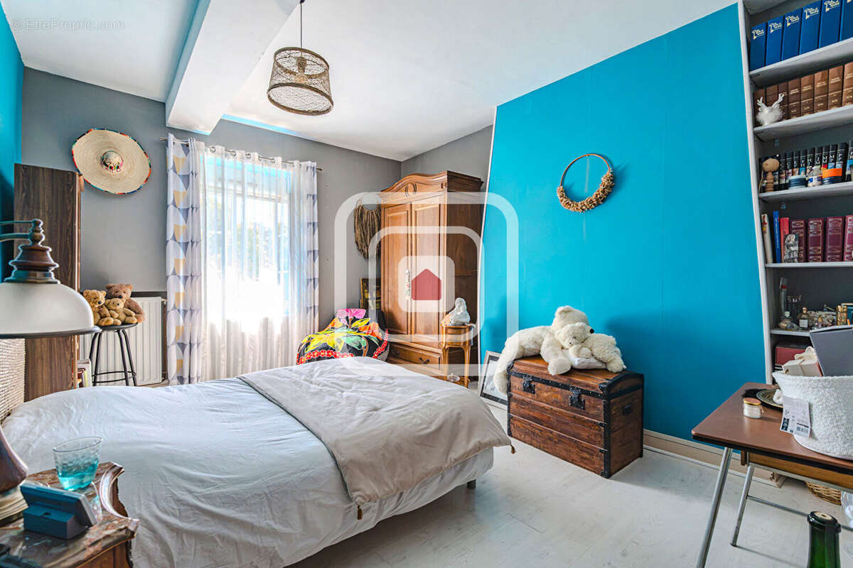 Exclusivite maison bourgeoise de caractere centre hermonville avec dependances et chartil - photo 14