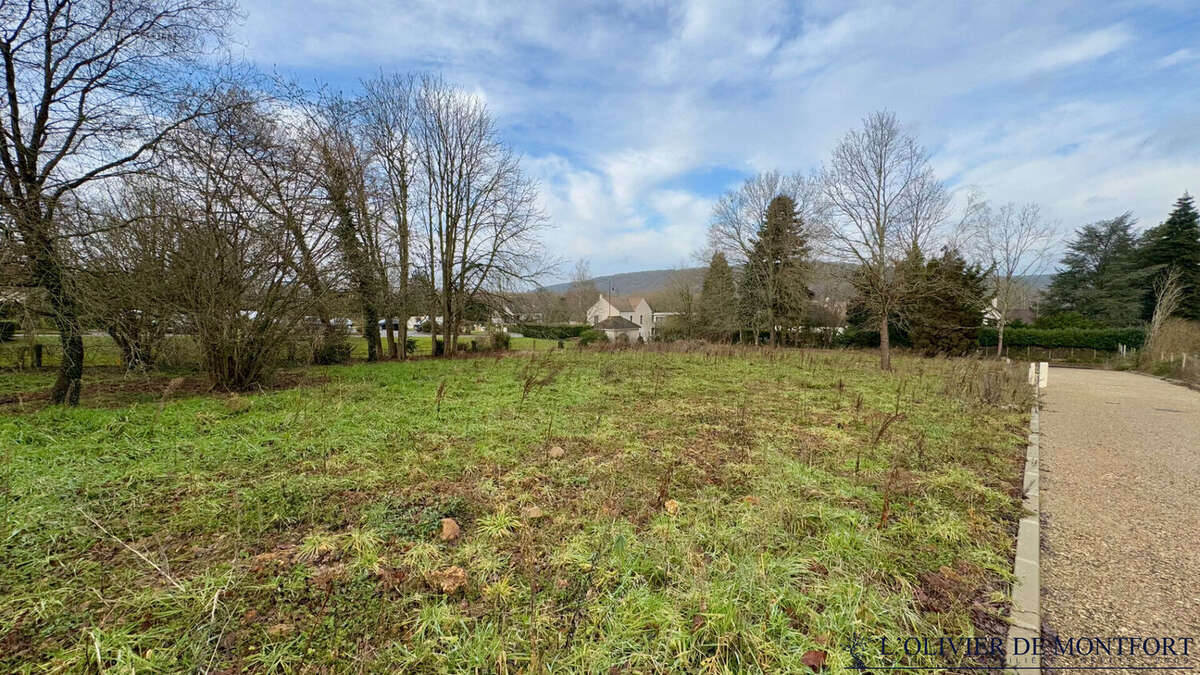 Terrain à CHEVREUSE