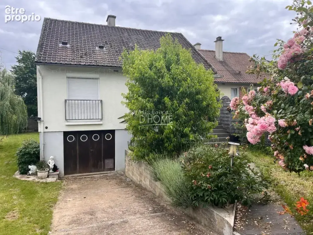 Maison à ROZAY-EN-BRIE