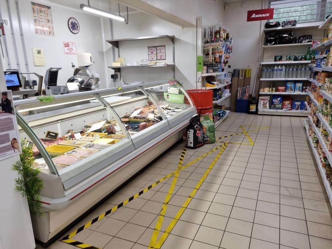 Commerce à LA CHAPELLE-GLAIN