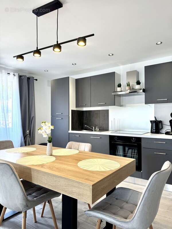 Maison 128 m² à Saint-Vaast-Dieppedalle  - photo 9