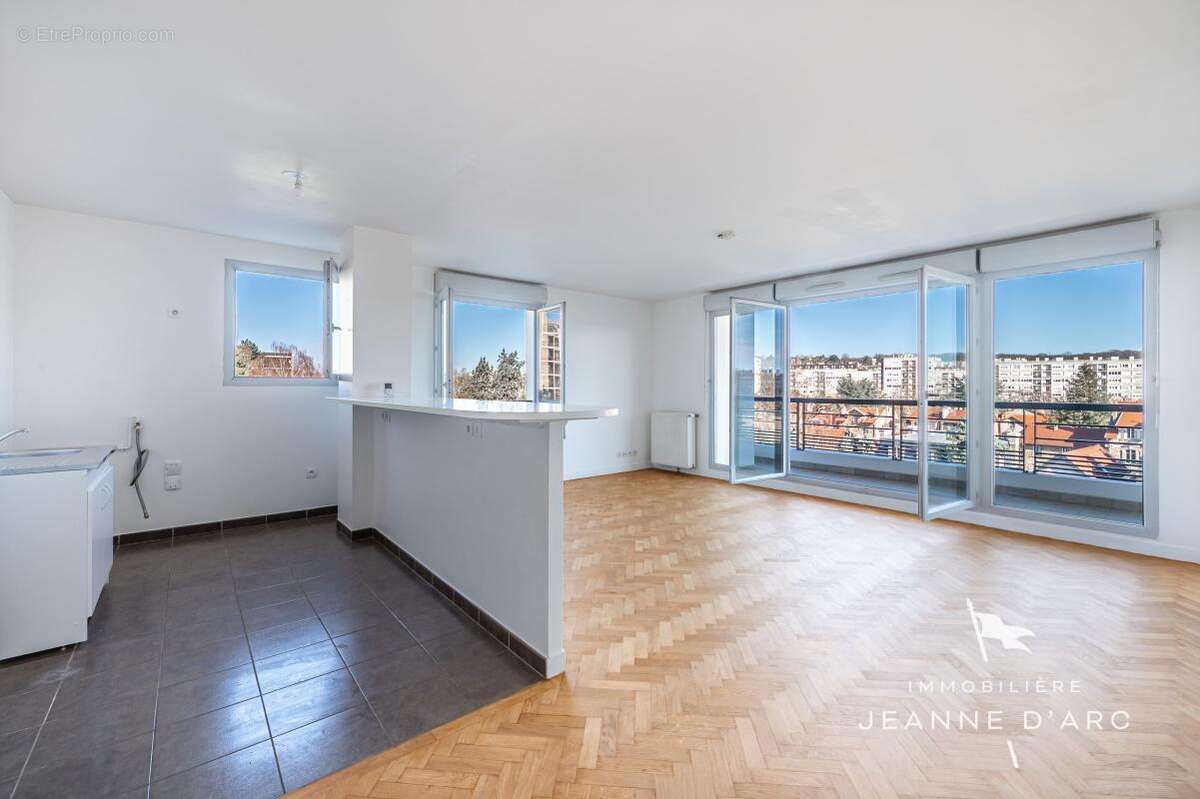 Appartement à VERSAILLES