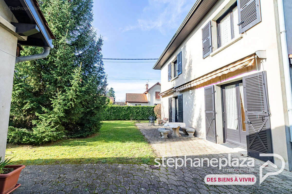 Maison à BOURG-EN-BRESSE