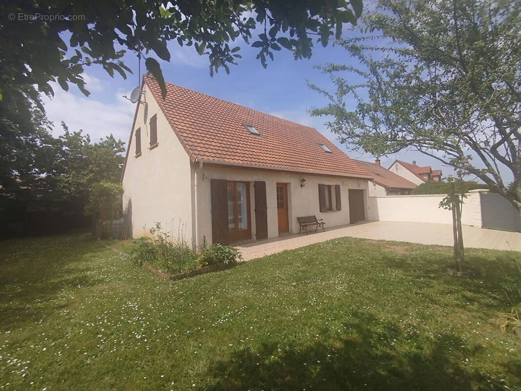 Maison à VERNOUILLET