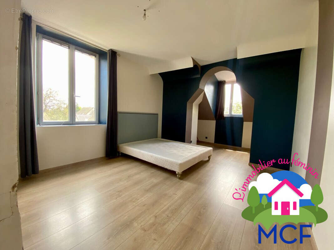 Maison à LONGNES