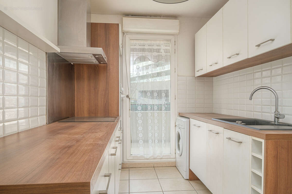 Appartement à MARSEILLE-12E