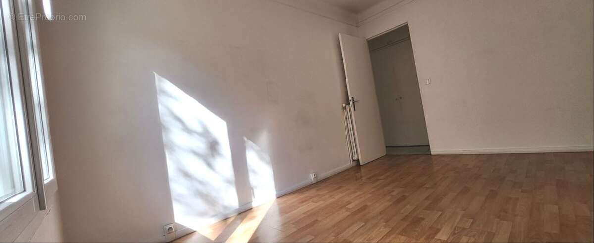 Appartement 79 m² à Paris-19e  - photo 6