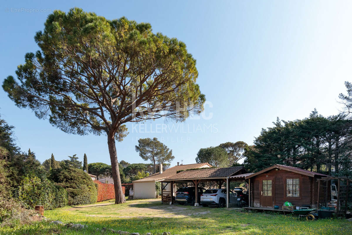 Maison à MOUGINS