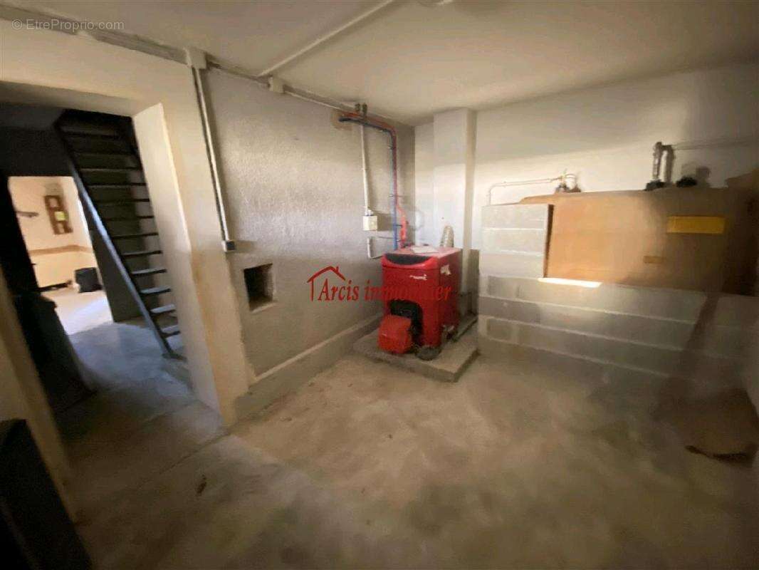 Maison à FERE-CHAMPENOISE