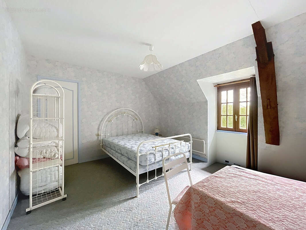 Maison à BAGUER-PICAN